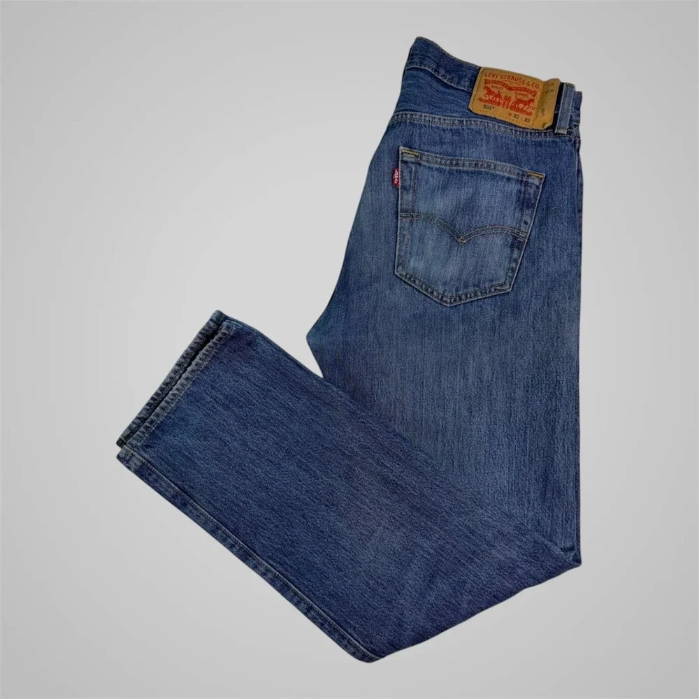 Levis 501 Original Fit Mens Blue Denim Straight Leg Button Fly Jeans 34x31‎